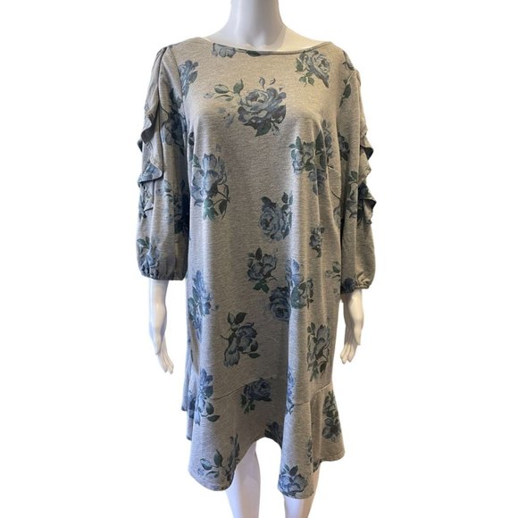 Westport Dresses & Skirts - Westport 1X grey floral ruffle dress sheath stretch shift flattering everyday